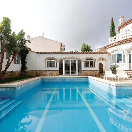 Villa Maria Cristina By Interhome Miami Playa