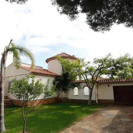Maria Cristina By Interhome Miami Playa